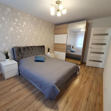 Dainai 1-Bedroom Apartament. Шяуляй Экстерьер фото